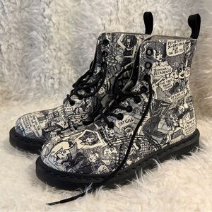 *NWB* Dr. Martens x Mark Wigan Pascal 8-Eye "Party People" Leather Boots Size 7W